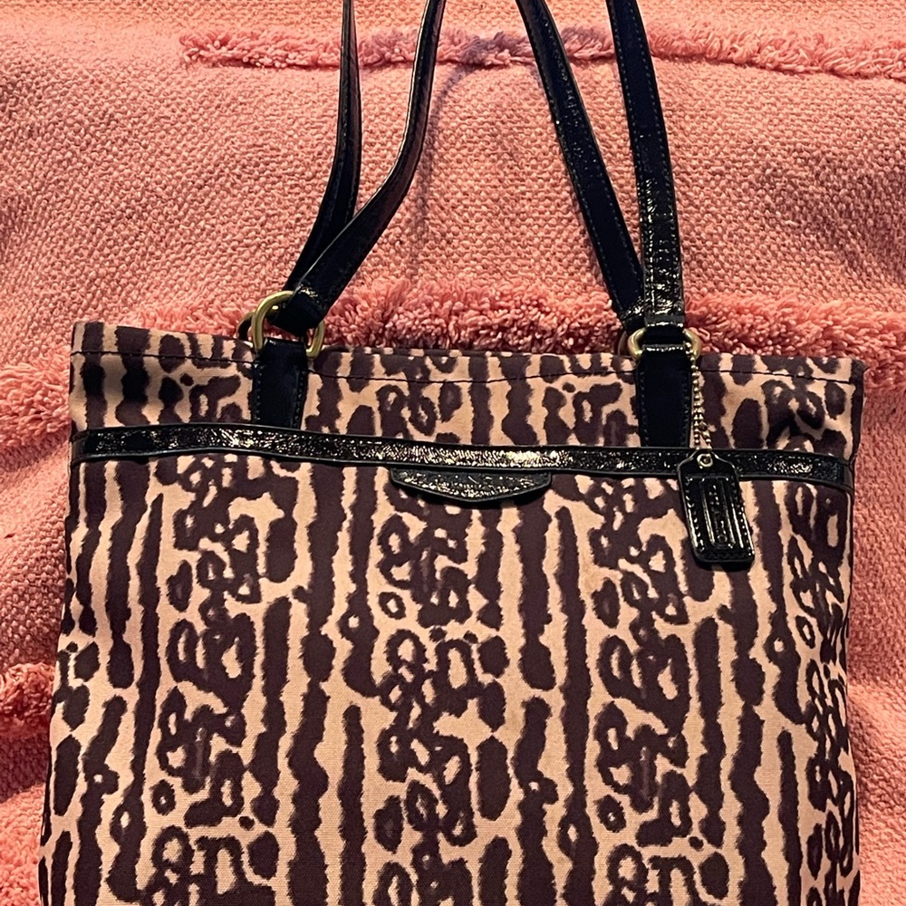 Coach tiger print tote